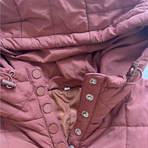 Amazon Rust Quilted Puffer pullover jacket - Picture 3 of 4